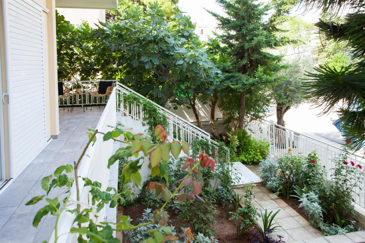 Sunny And Minimal Apt In Glyfada With 3 Bdrm アテネ エクステリア 写真